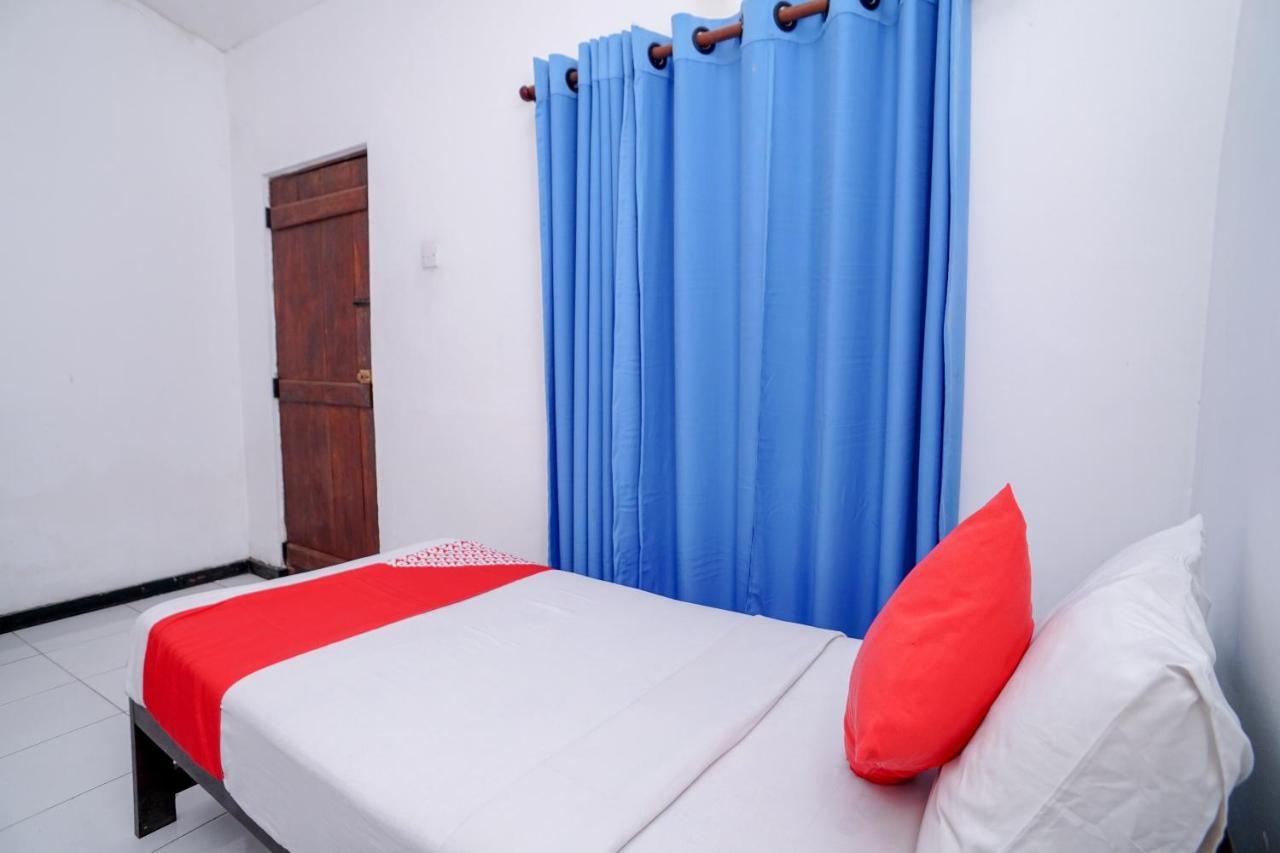Oyo 384 Dilena Beach Resort 우나와투나 객실 사진